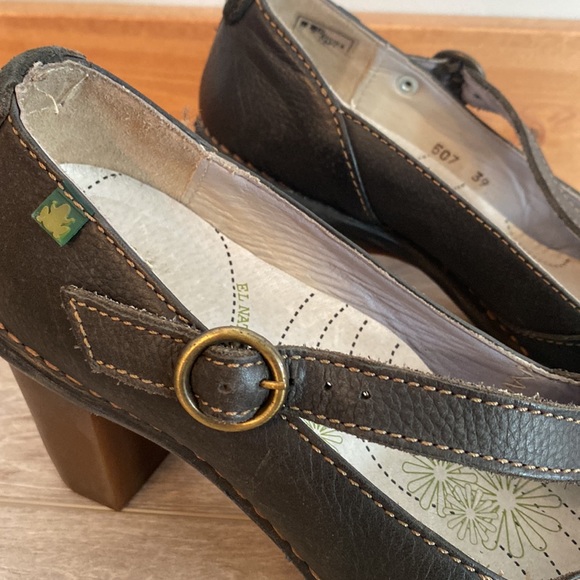 El Naturalista leather heels, size 39 (size 9) - Picture 6 of 7